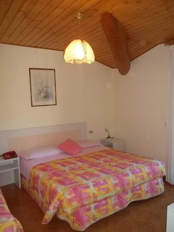 Hotel Residence La Rosa Castione della Presolana Buitenkant foto
